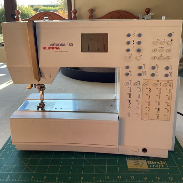 SEWING MACHINE Carousel 4