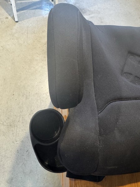 Diono Solana 2 booster seat Carousel 2