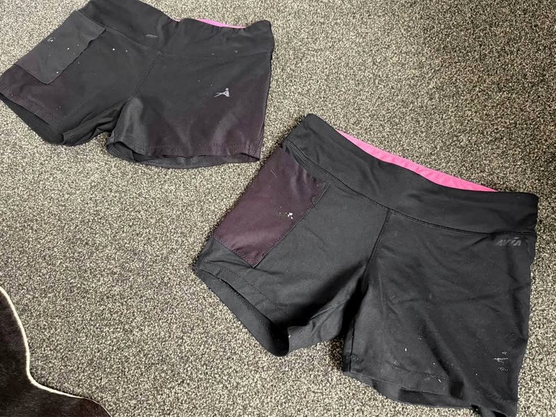 2X Pairs Work Out / Bike Shorts - M Carousel 1