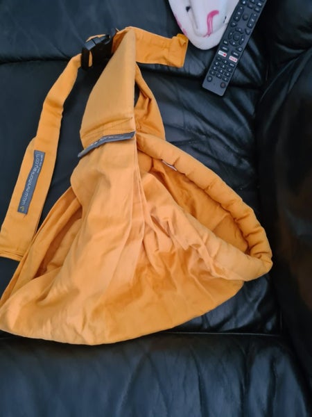 Mini Monkey tangerine baby sling Carousel 2