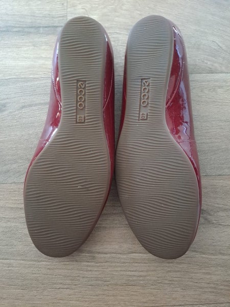 Womans Dress Shoes Carousel 3