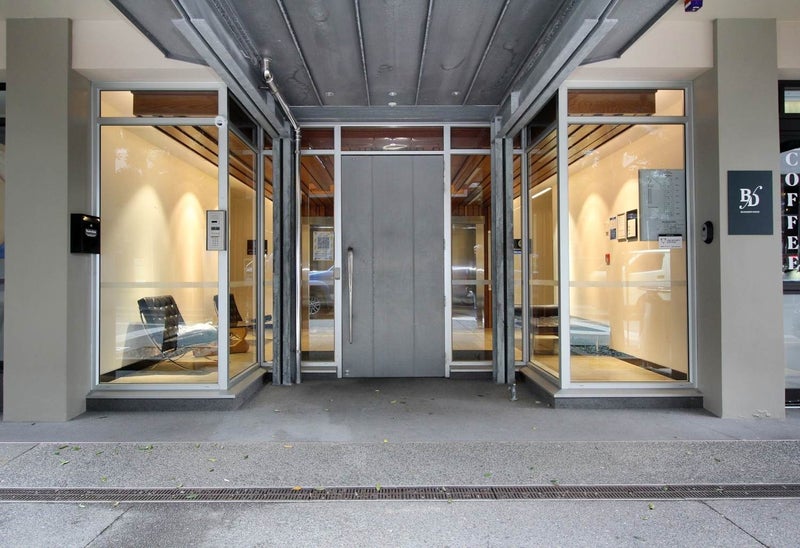 gallery carousel 16