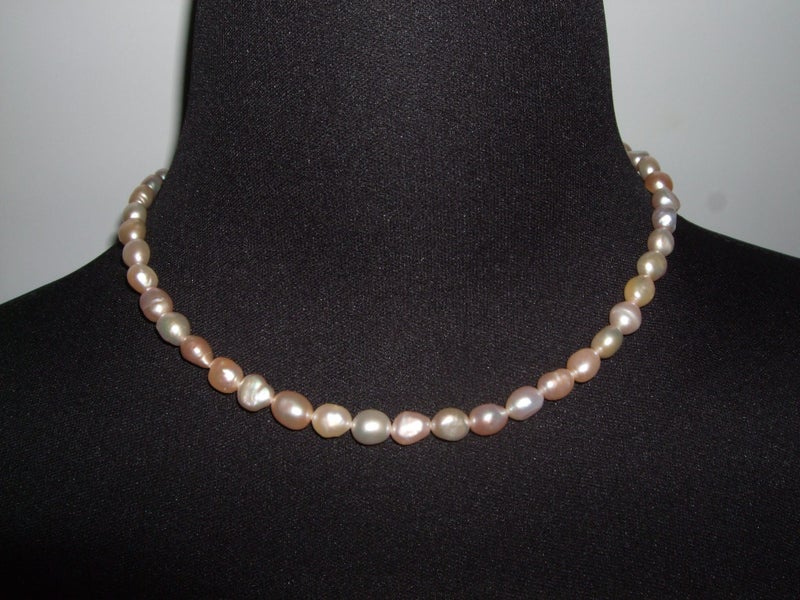 Genuine Pink Fresh Water Pearl Necklace With Silver Clasp Stamped 925 Carousel 1