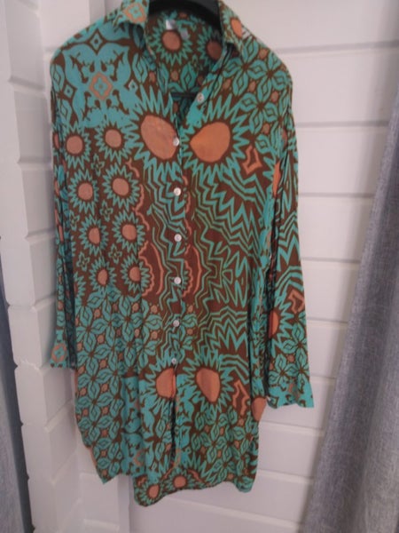 Retro shirt Carousel 1