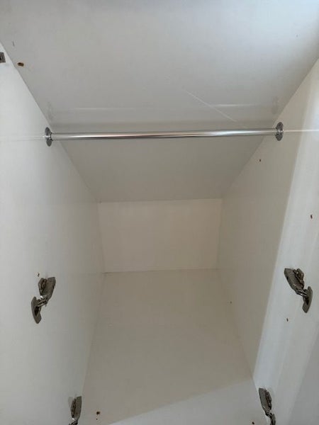 Fixed Wardrobe62951905042307114