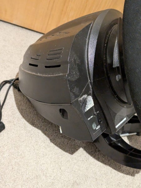Thrustmaster T300 - Ferrari edition + T3PA pedals (PC/PS4/PS5) Carousel 2