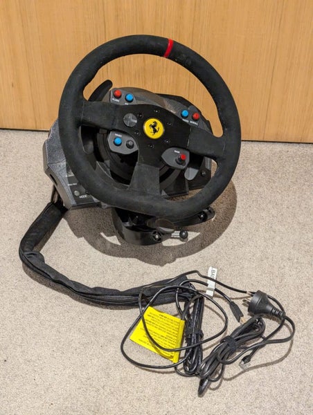 Thrustmaster T300 - Ferrari edition + T3PA pedals (PC/PS4/PS5) Carousel 1