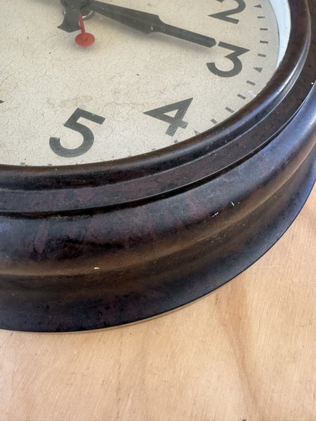 Vintage Smiths Sectric Bakelite Clock Carousel 2