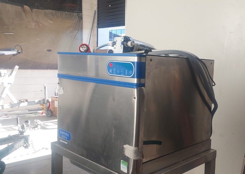 ice maker62933730498690111