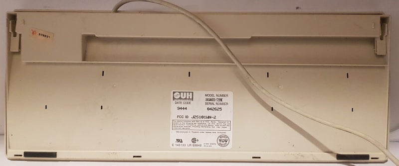 VINTAGE - SUH (SIAM UNITED HI-TECH) KEYBOARD FROM THE MID 1990'S Carousel 2