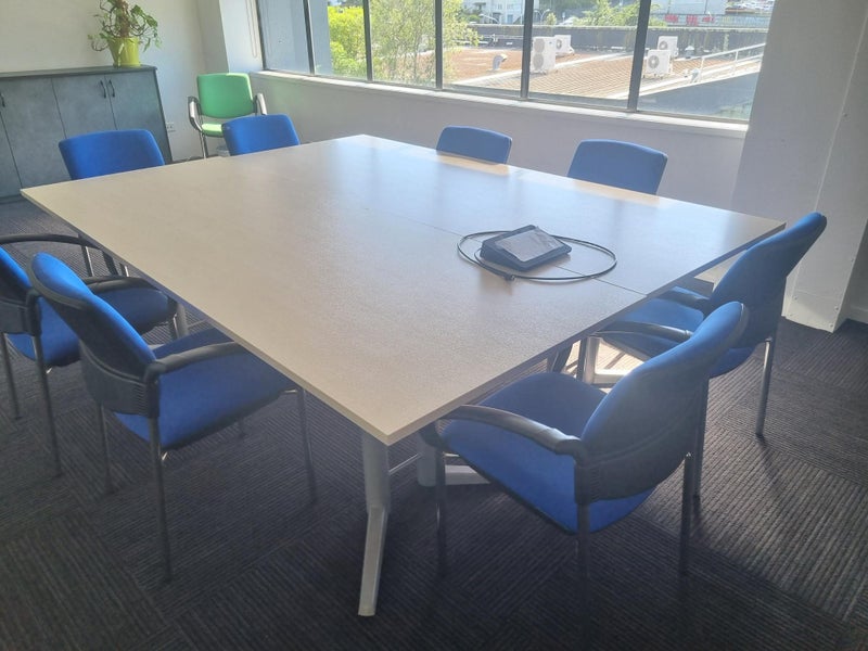 Meeting room chairs / reception chairs x 8 Carousel 2