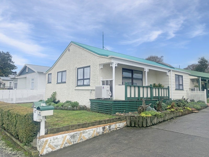 Image 1 of 8
