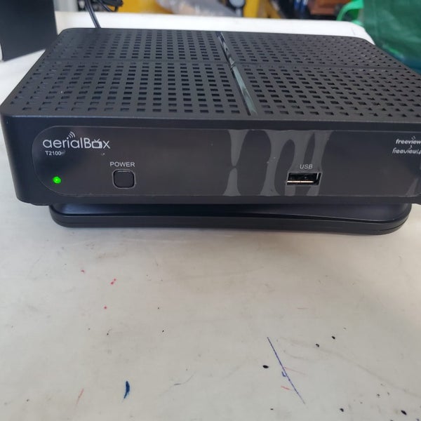 AERIAL BOX T2100 FREEVIEW INCLUDED IS HDMI Carousel 2
