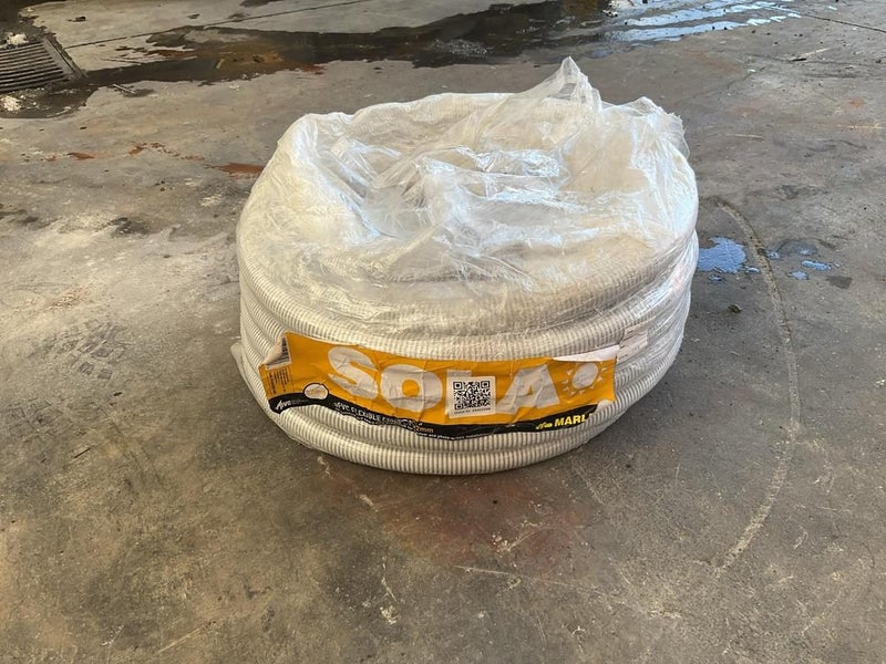 Sola Flexi Conduit 32mm Carousel 1
