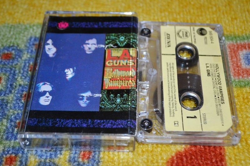 L.A. GUNS Hollywood Vampires CASSETTE TAPE Carousel 2