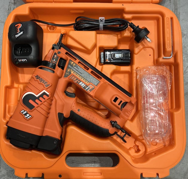 !! Super Deal !! Paslode 902400 Angled Finishing Nailer Li Cordless - Demo Carousel 1