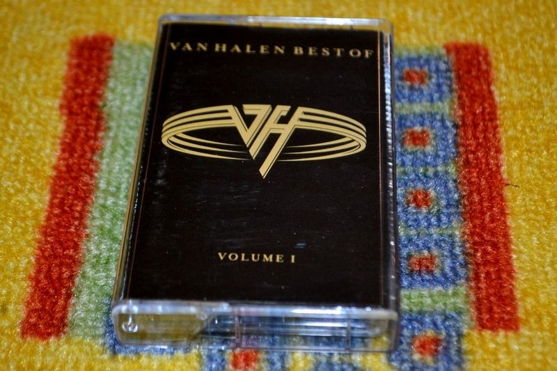 VAN HALEN Best of Vol 1 CASSETTE TAPE Carousel 1