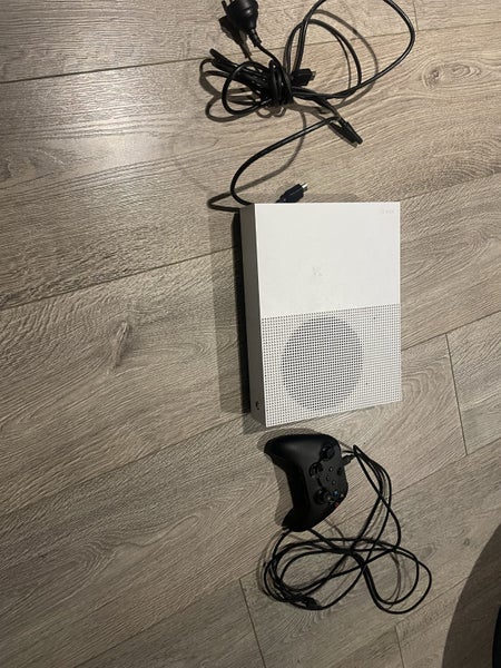 Xbox One S Carousel 1