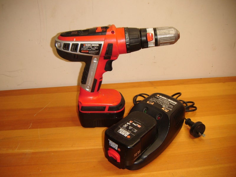 Black& Decker Multi head Cordless Drill 14.4V Carousel 1