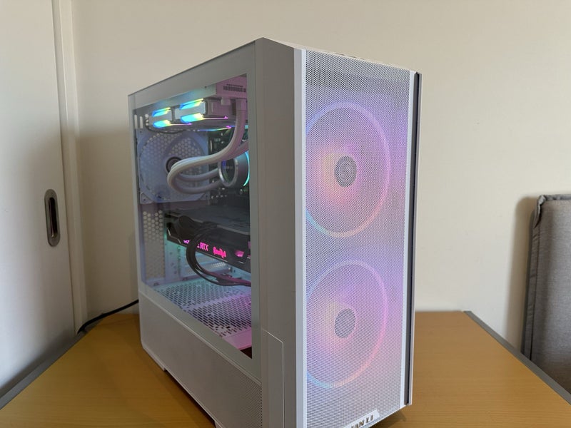 Gaming PC | RTX 3080 | Ryzen 7 5800X3D | 32GB Ram | 500GB NVME | Water cooled Carousel 1