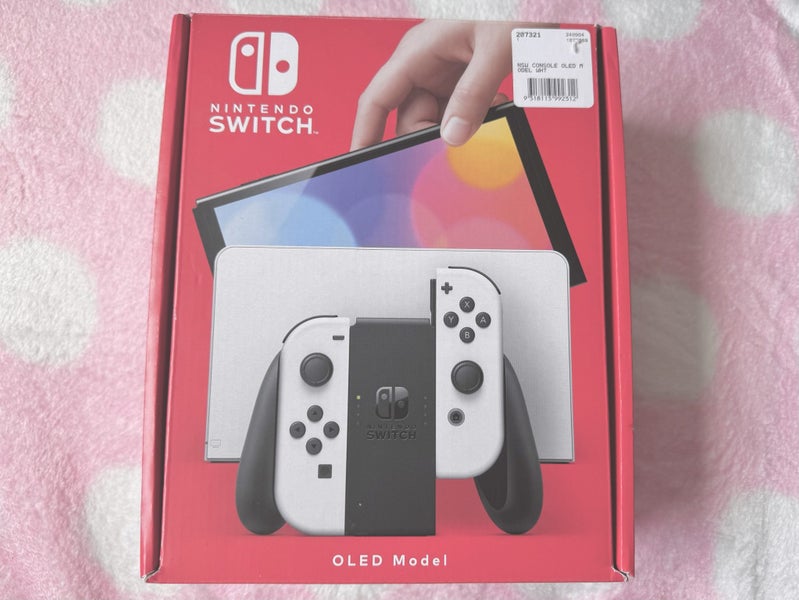 Nintendo Switch OLED White Carousel 1