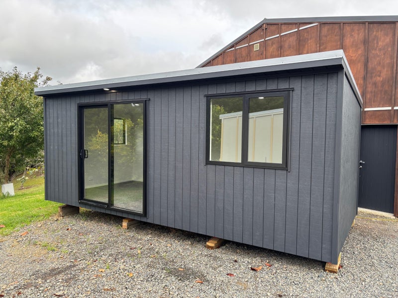 6.0m x 2.7m Cabin Carousel 1