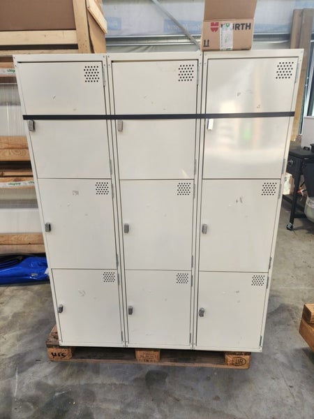 Steel lockers Carousel 1