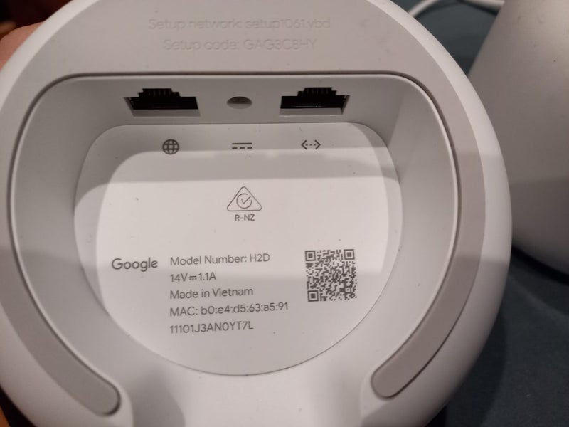 Google nest mesh Carousel 3