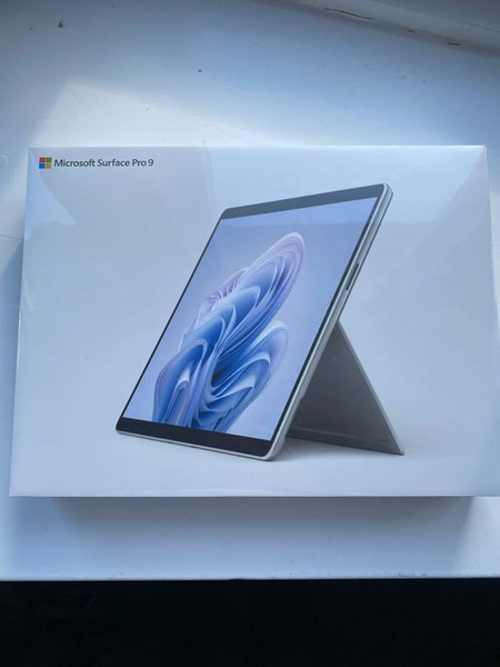 Microsoft Surface Pro 9 13" - Intel i5 8GB-RAM 128GB-SSD - Platinum Carousel 3
