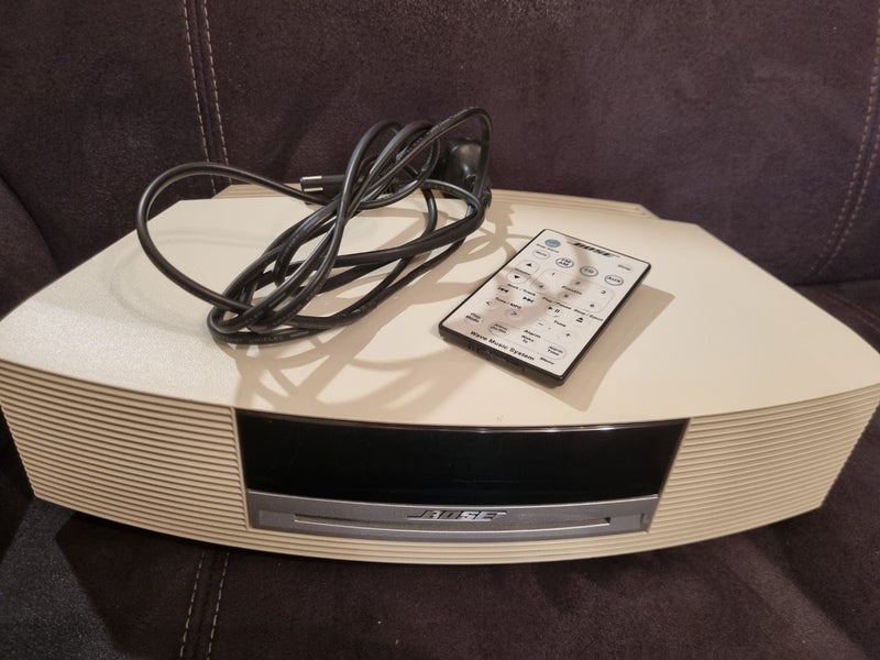 BOSE Wave Music System (MP3 Player) Carousel 2