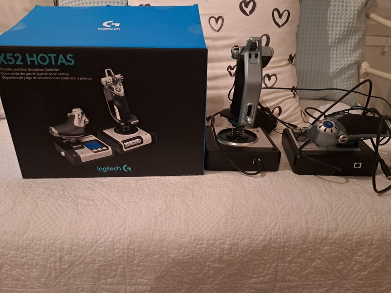 X52 Hotas Carousel 1