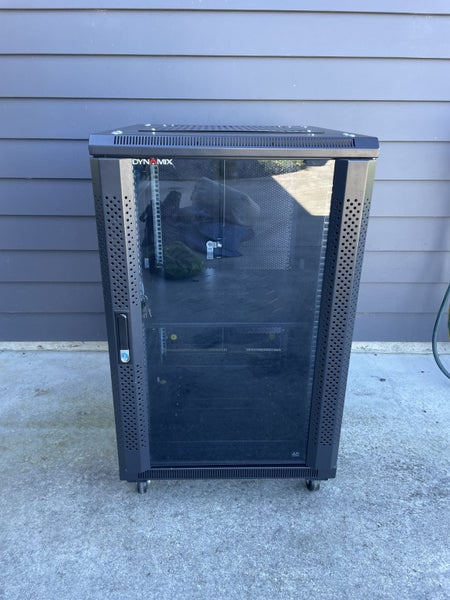 Dynamix RSR18 Rack Cabinet Carousel 1