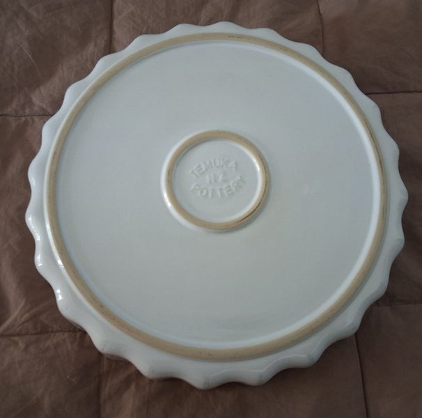 TEMUKA FOREST GREEN PIE / QUICHE BAKING DISH * VGC * GREAT HIGH SIDES62865829080961113