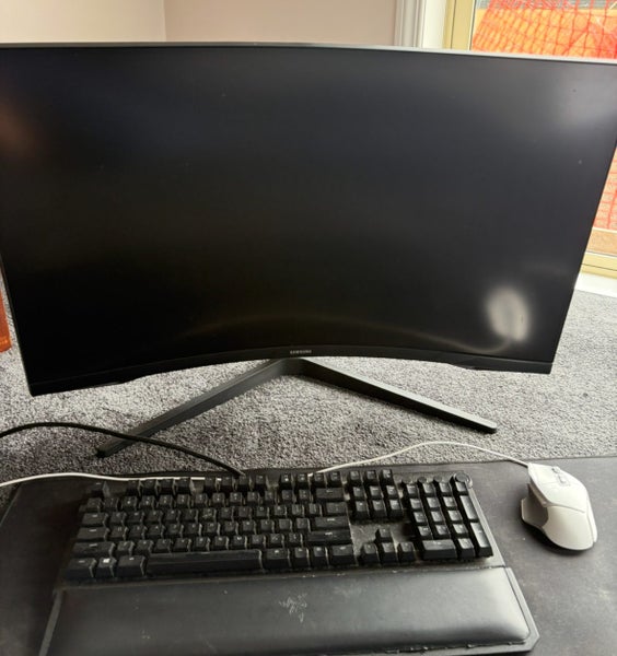 Gaming Set Up Carousel 1