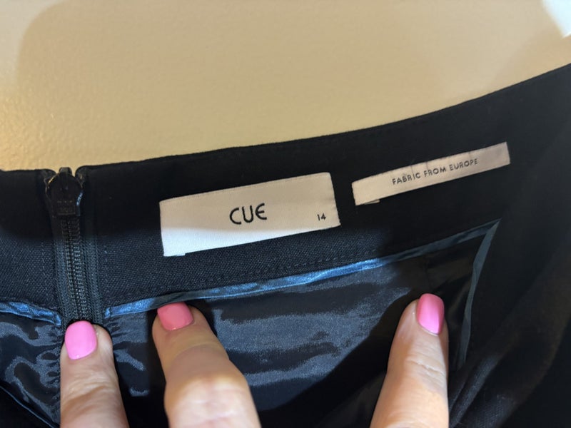 CUE Black pencil skirt size 14 Carousel 3