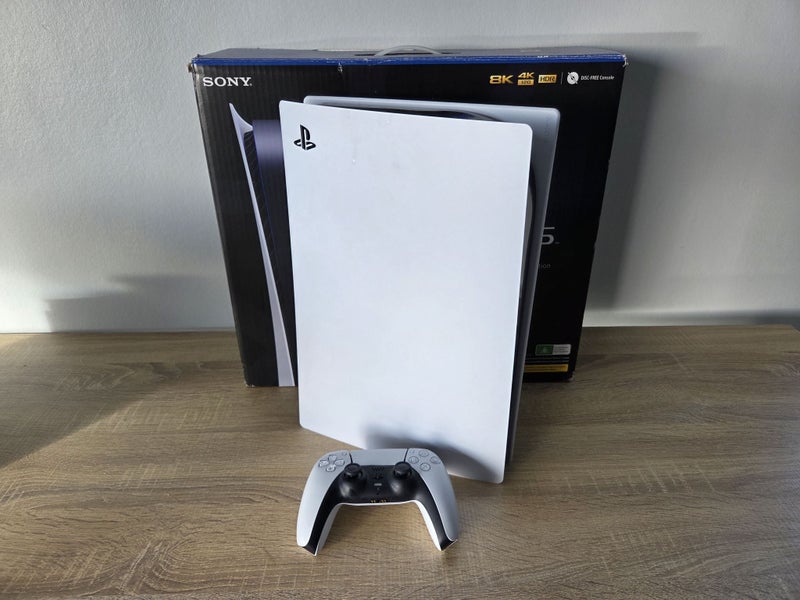 PS5 Console + Controller Carousel 2