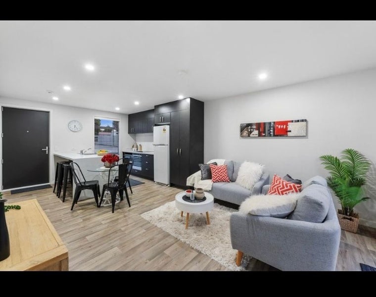 Image 1 of 10