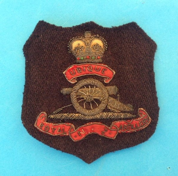 RNZ Artillery badge Carousel 1