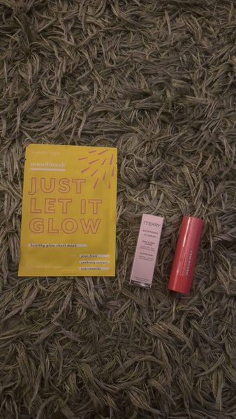 Beauty loop loves x3 Carousel 1