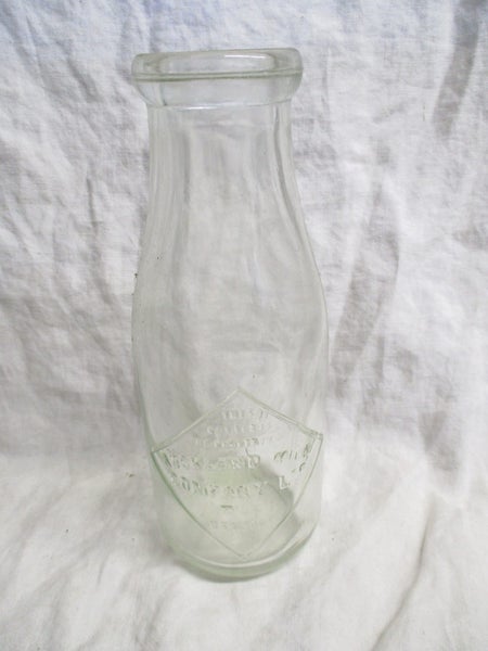 Advertising Milk Bottle - Imperial Quart - Auckland Milk Co - 5315 Carousel 1