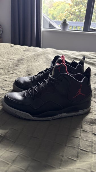 Jordan courtside 23 (black particle grey) Carousel 1