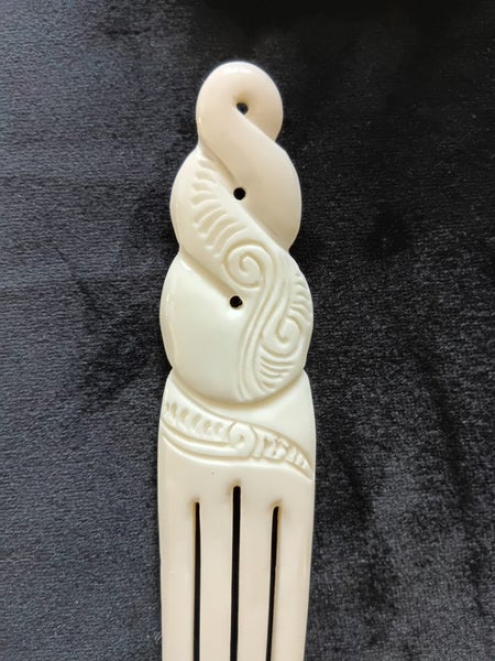 Bone Carving Large Twist Heru in Giftbox Carousel 2