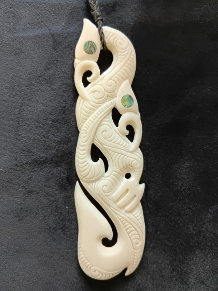Large Bone Manaia Pendant in Giftbox Carousel 1
