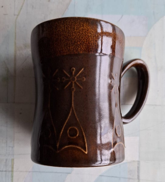 Crown Lynn - Coffee mug - 1190 - The 'Lighthouse' pattern Carousel 2