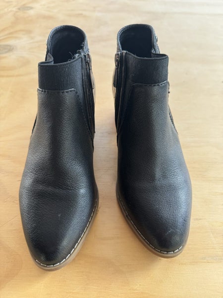 Hush Puppies Black “Cayman” Zip Up Boots Size 5 Carousel 1