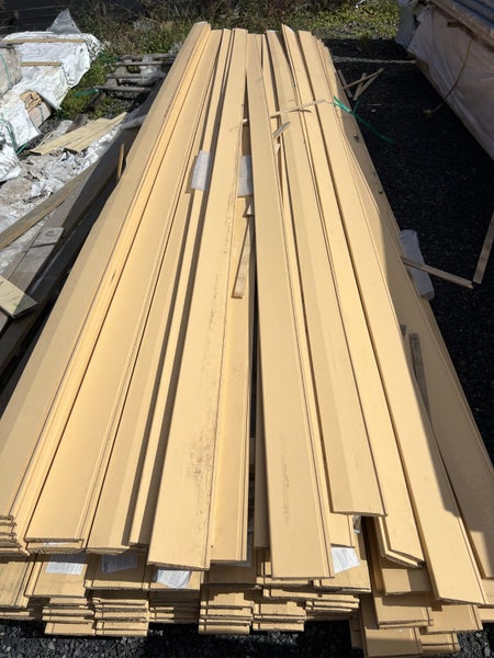 !! Clearance Deal !! WeatherBoard 142x18 BevelBack (Delivery Within Auckland) Carousel 3