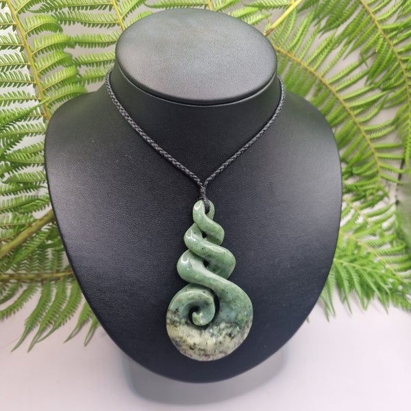 New Zealand Greenstone Pounamu Triple Twist with Koru #Tlw001 Carousel 1