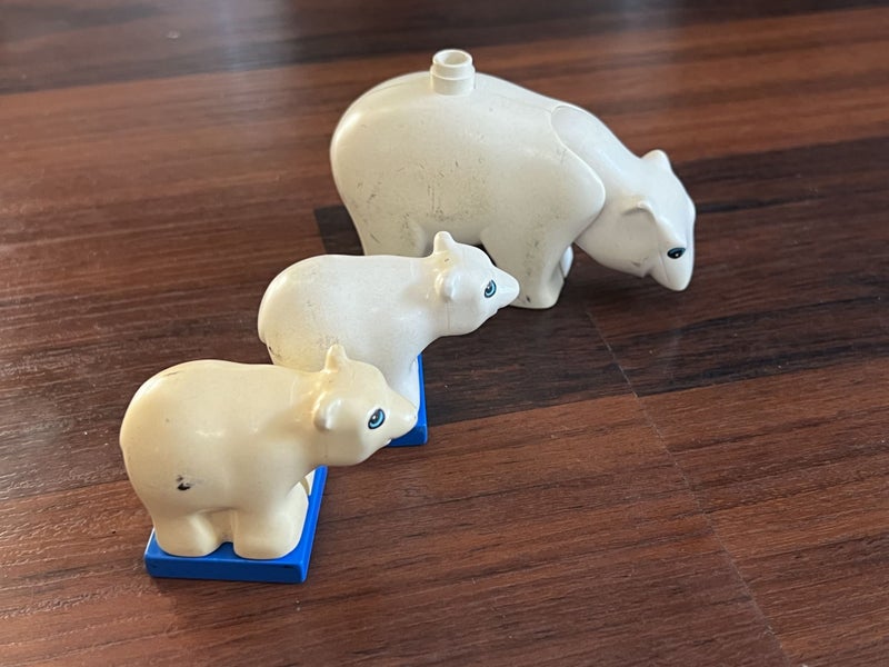 LEGO DUPLO® - Bear Family Carousel 1