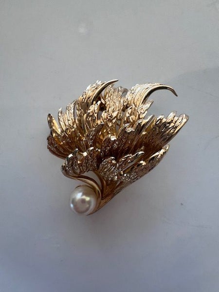 UNIQUE Grossé 1966 Germany Gold Plated Brooch with Pearl Carousel 2