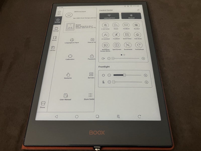 Onyx Boox Note 5 10.3” e-ink reader with pen Carousel 1
